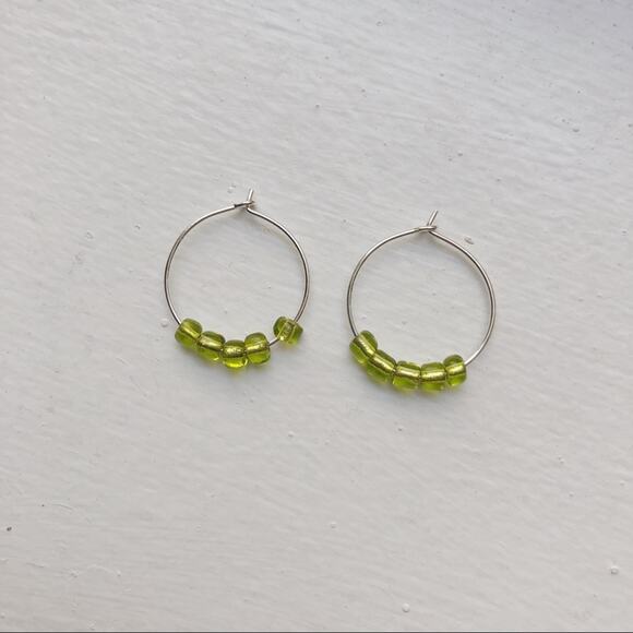 Deluxe bundle 9 pairs handmade silver beaded hoop earrings - Picture 8 of 11